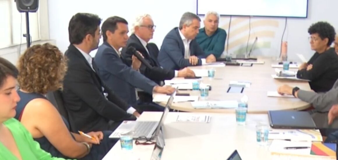 Parlamentares da Frente de Combate à Pobreza participam de reunião no Piauí