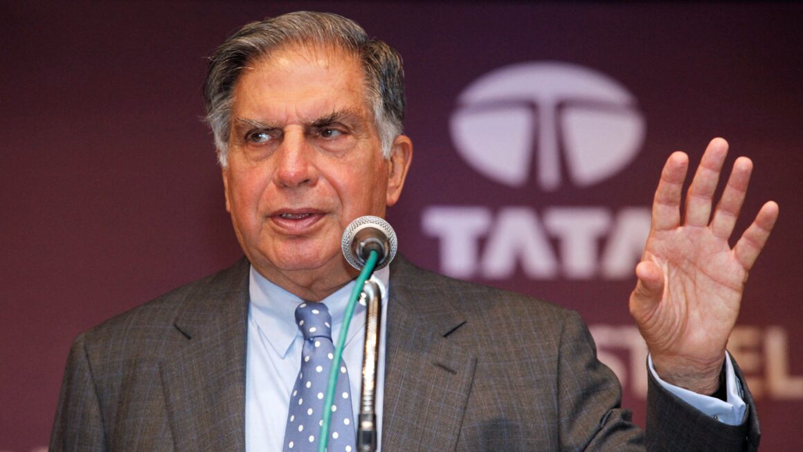 Ratan Tata, um dos empresários mais conhecidos da Índia, morre aos 86 anos