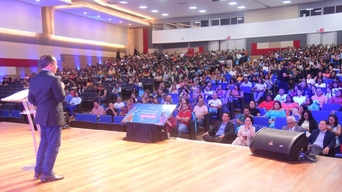 Encontro fortalece estratégia de Educação Empreendedora do Sebrae e celebra Dia do Professor