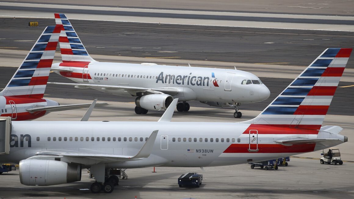 American Airlines é multada em US$50 milhões por tratamento inadequado a passageiros com deficiência